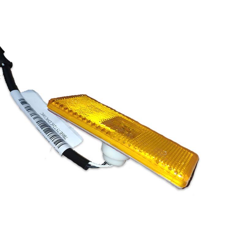 2024 Original Bus Parts Golden Dragon Bus Parts Rectangle LED Clearance Light Side Marker Reflector Light