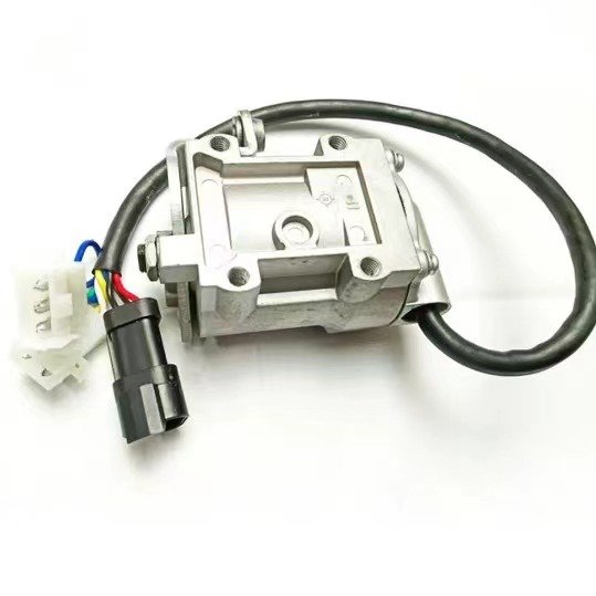 Truck Accelerator Pedal Position Sensor 1364185 445804007001 445.804.007.001Z Three Plugs for Scania Engine