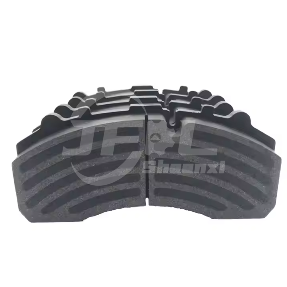 Source Factory Supply Customizable High Quality Heavy Truck Parts Brake Pads Brake Lining for Yutong Bus Shacman Howo Zhongtong