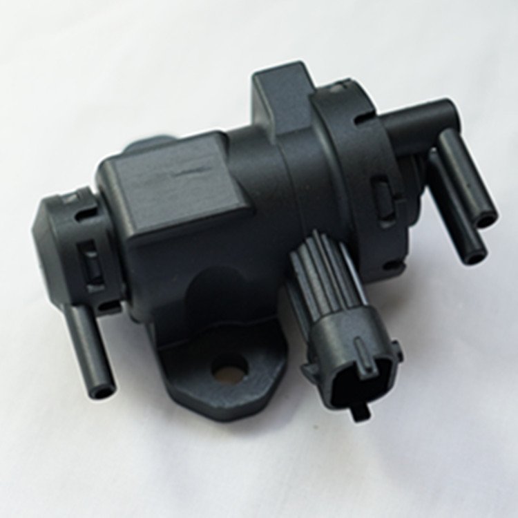 Auto Turbo Boost Pressure Solenoid Converter Valve Engine Parts for OPEL 5851045