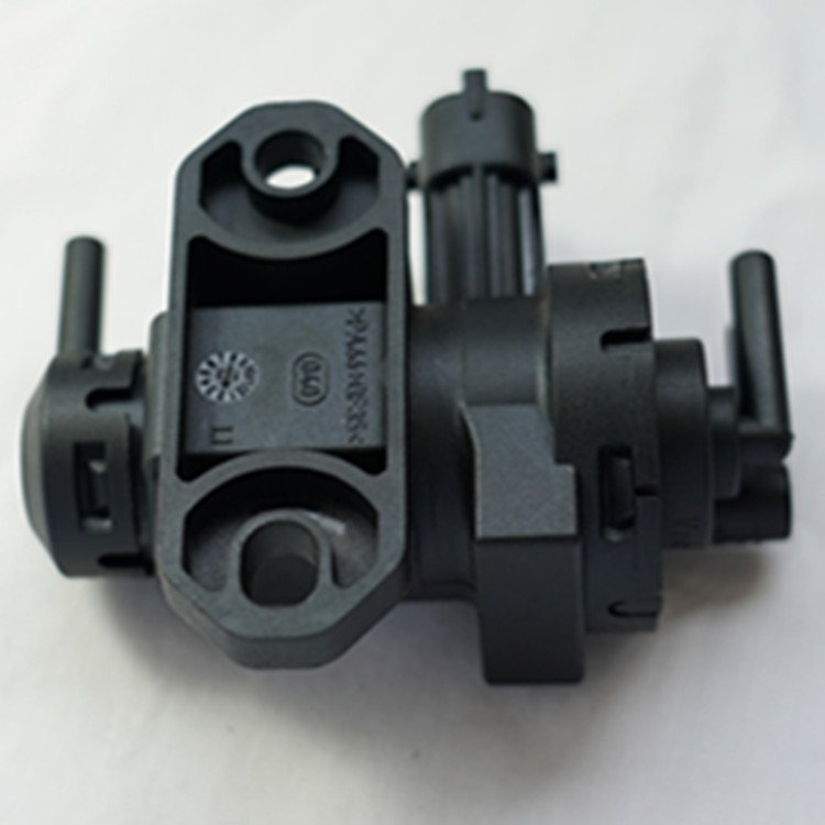 Auto Turbo Boost Pressure Solenoid Converter Valve Engine Parts for OPEL 5851045