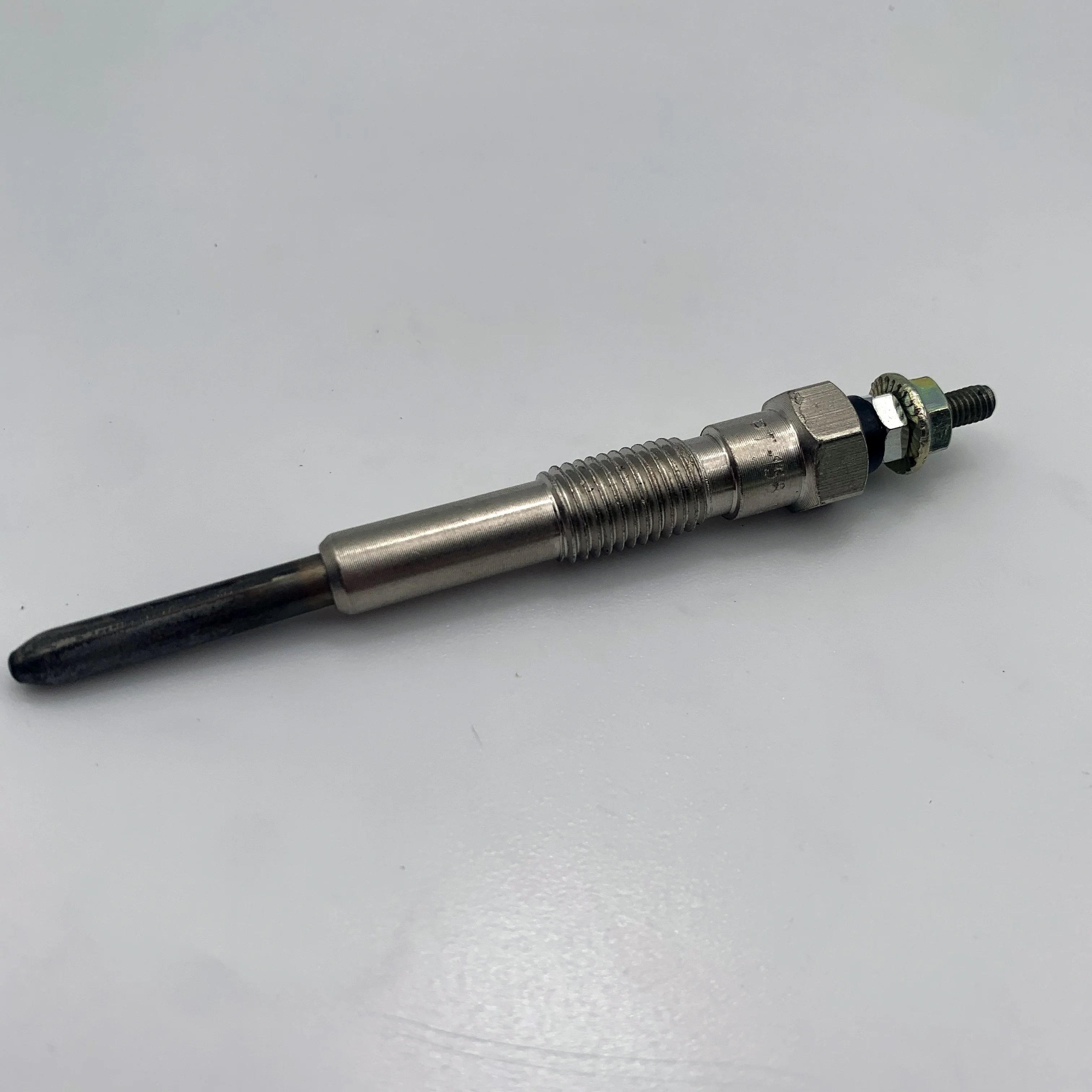 Auto Parts 1HZ Engine Glow Plug for COASTER LAND CRUISER HZJ75 HZJ79 HZB50 19850-17020