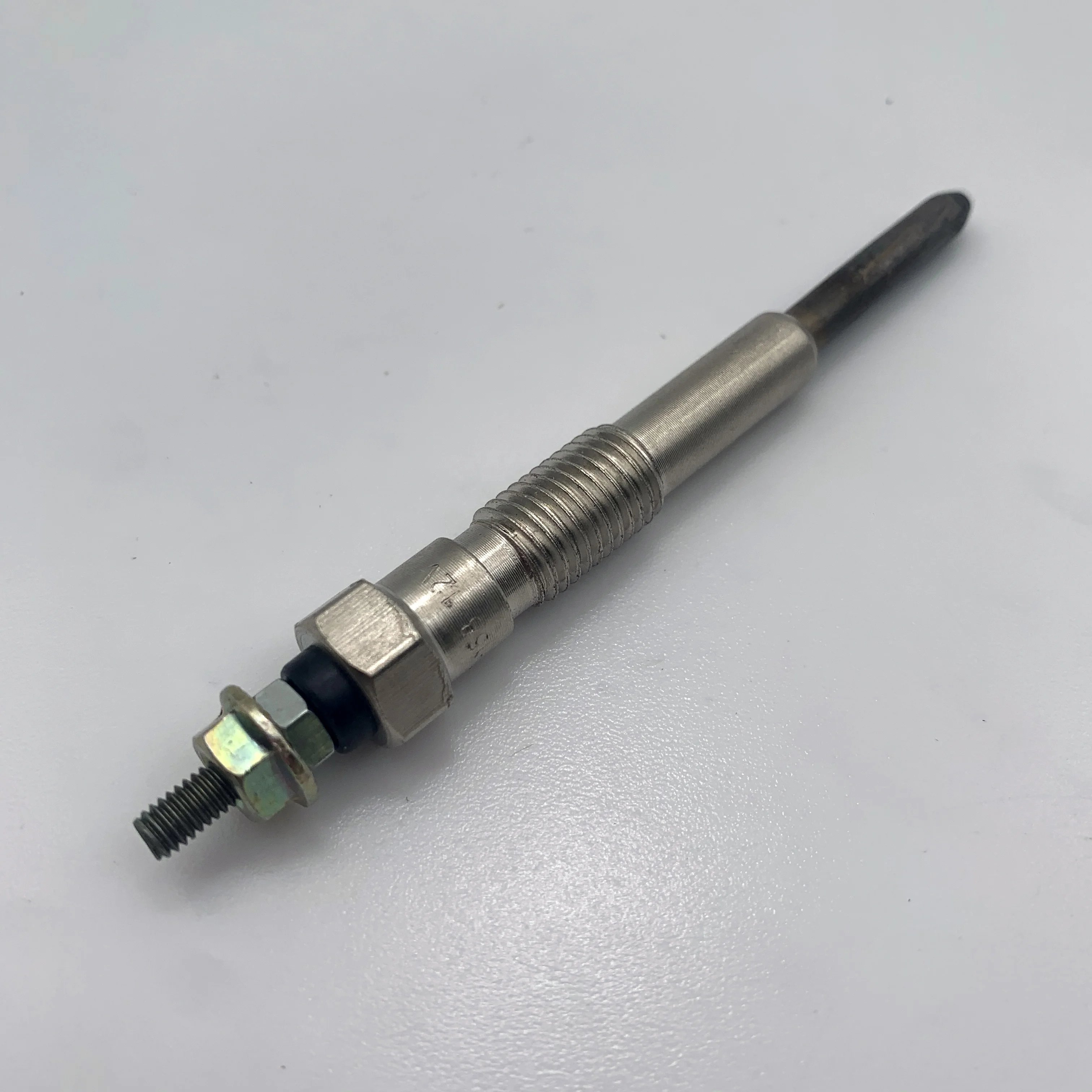 Auto Parts 1HZ Engine Glow Plug for COASTER LAND CRUISER HZJ75 HZJ79 HZB50 19850-17020