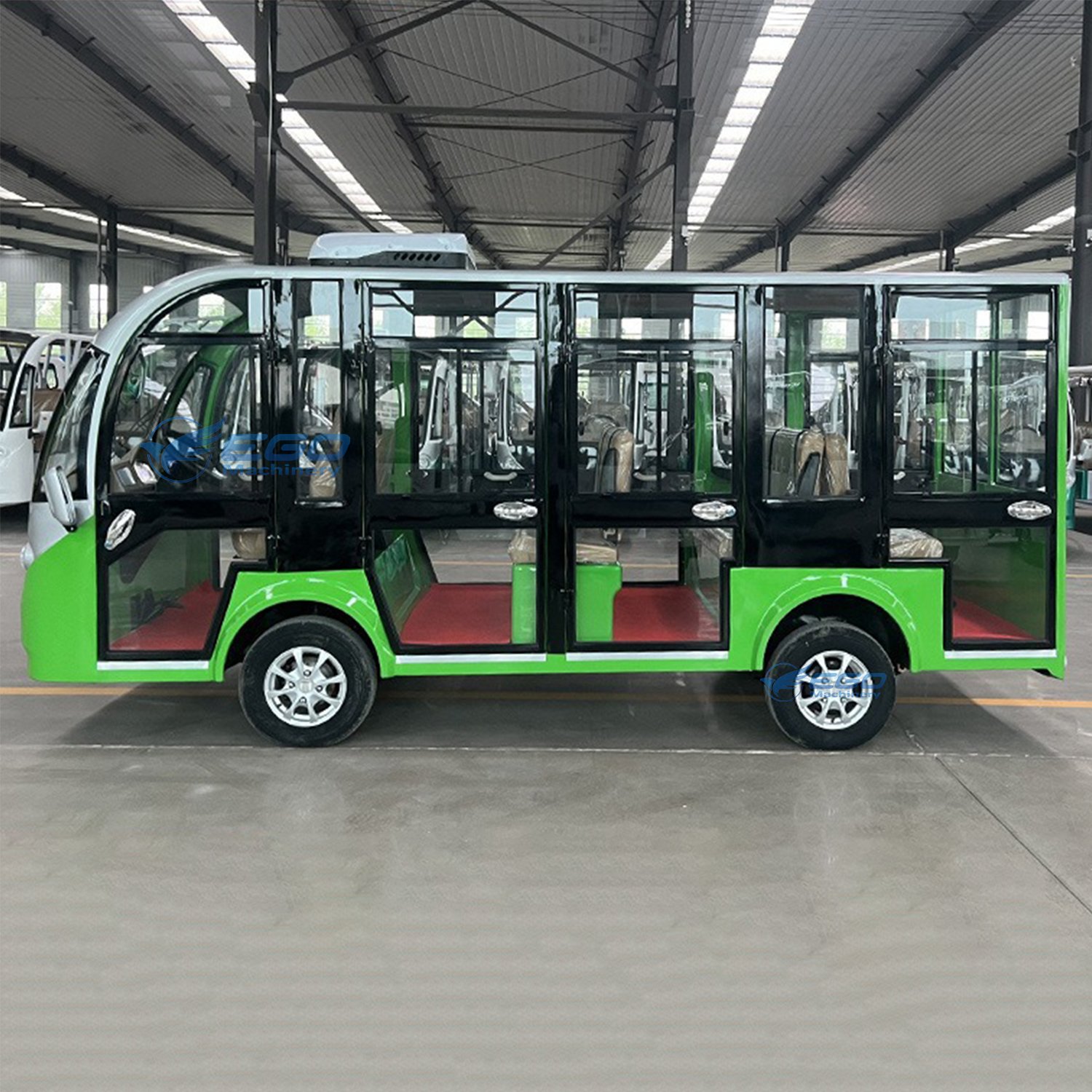 Tourist Vehicle Shuttle School Bus Electric Bus Travel Car Price Enclosed Sightseeing Bus with Glass Doors