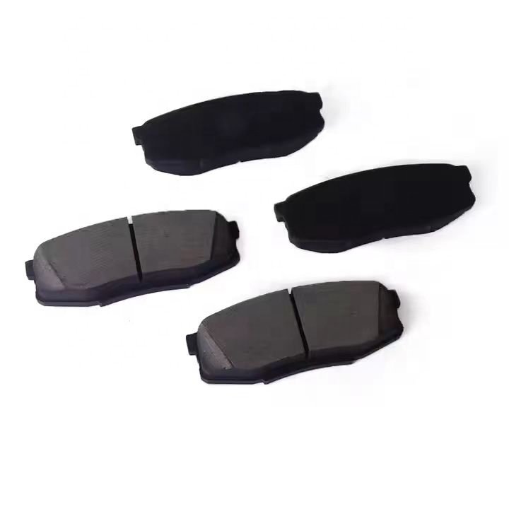 High Performance and Durable Brake System Manufacturer Auto Car Parts Spare Rear Brake Pads 04466-60120 04466-0C010 for Toyota