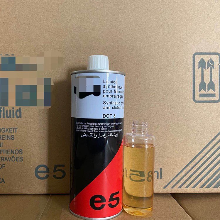 Factory Supply Clutch Fluid DOT3 Brake Oil Brake Fluid Liquid for Car Brake