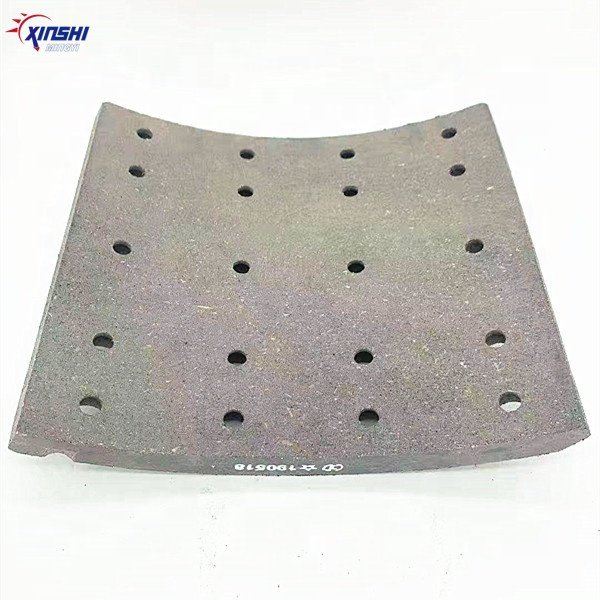 Sinotruk Howo SHACMAN Heavy Truck Semi-metal Brake Pads Made in China Brake Pads Disc Brake
