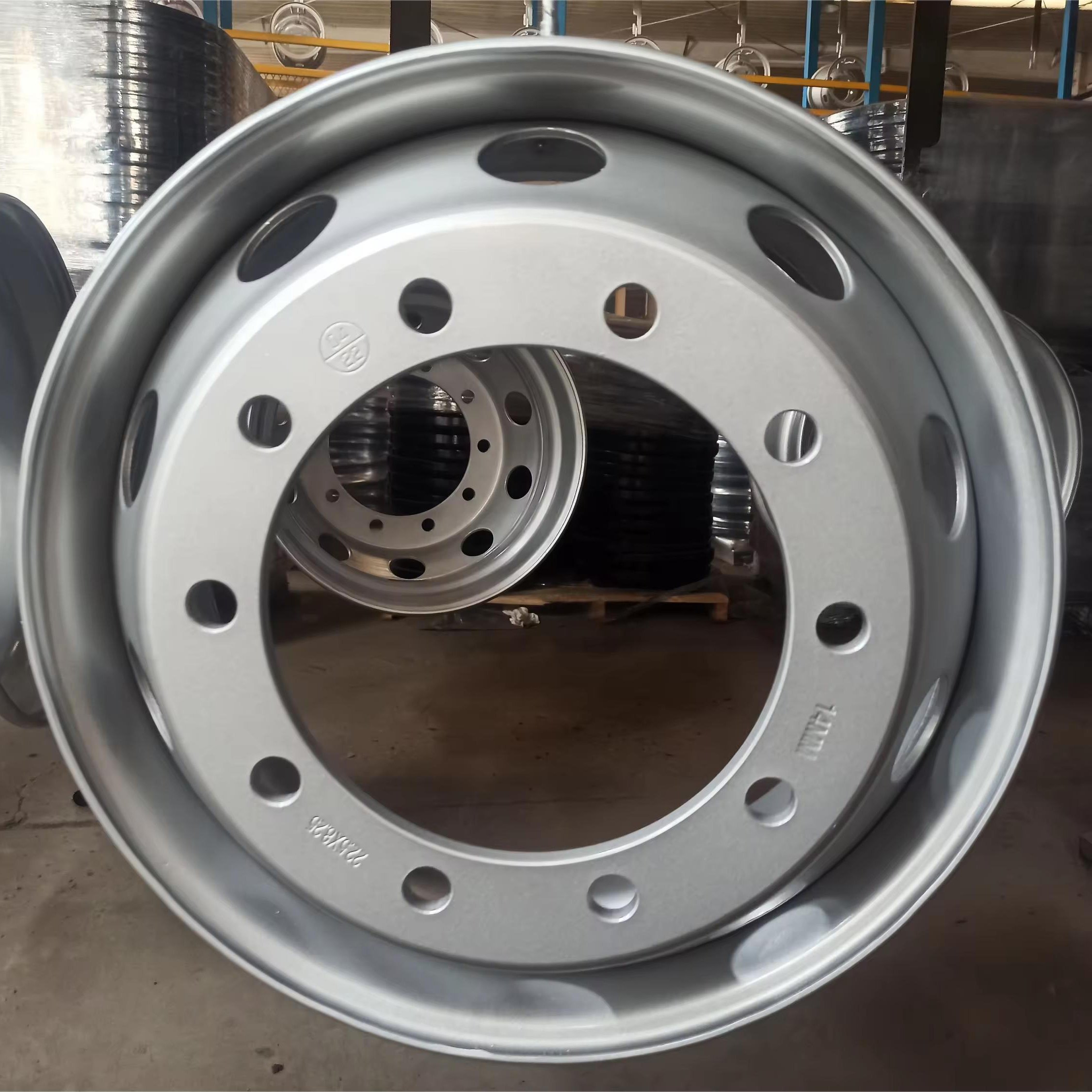 9.00X22.5 Bus and Semi Truck Chrome Steel Disc Spoke Wheels Rims