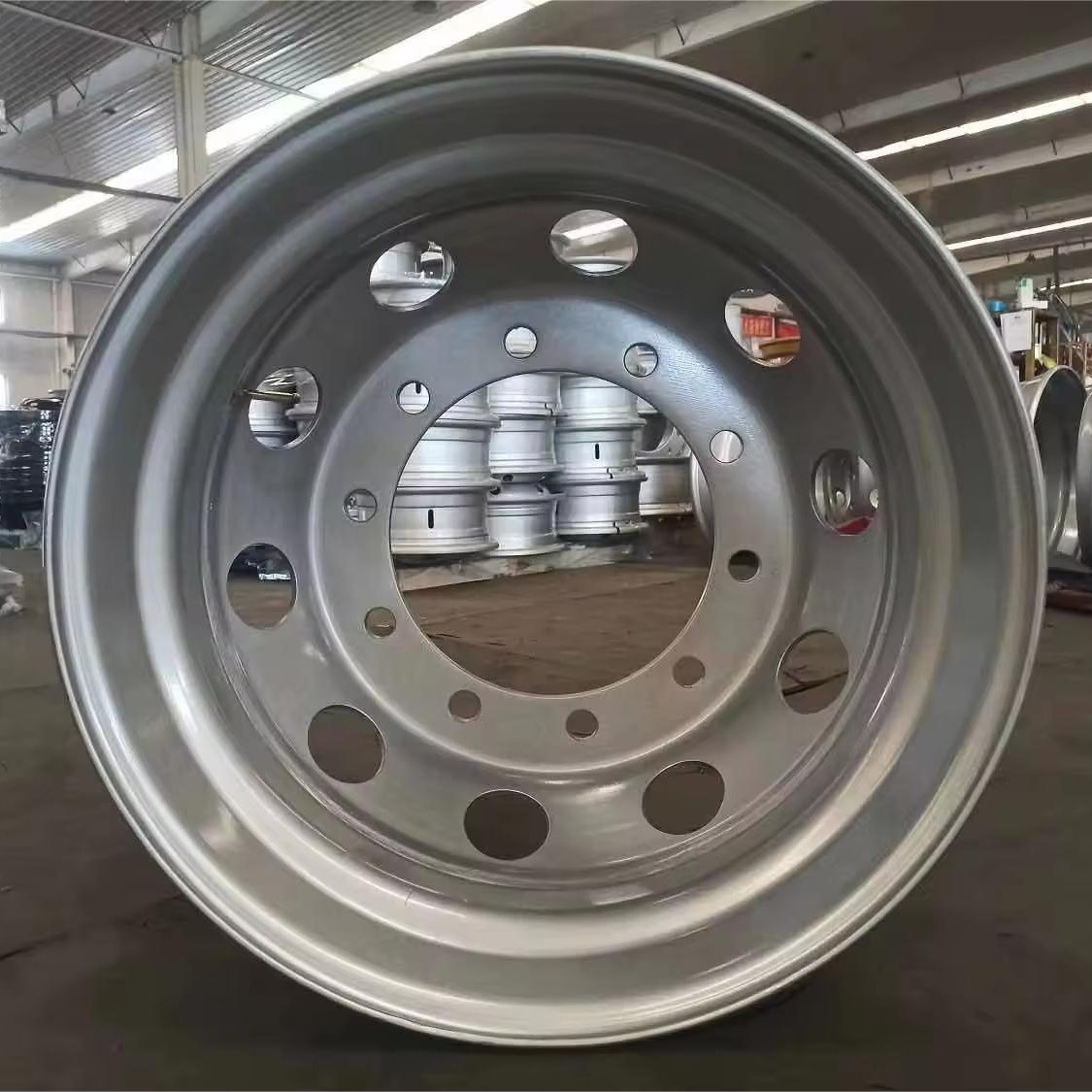 9.00X22.5 Bus and Semi Truck Chrome Steel Disc Spoke Wheels Rims