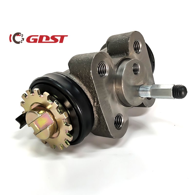 GDST Manufacturer Supplier OEM MC832589 Car Spare Parts Brake Wheel Cylinder Right for MITSUBISHI FUSO