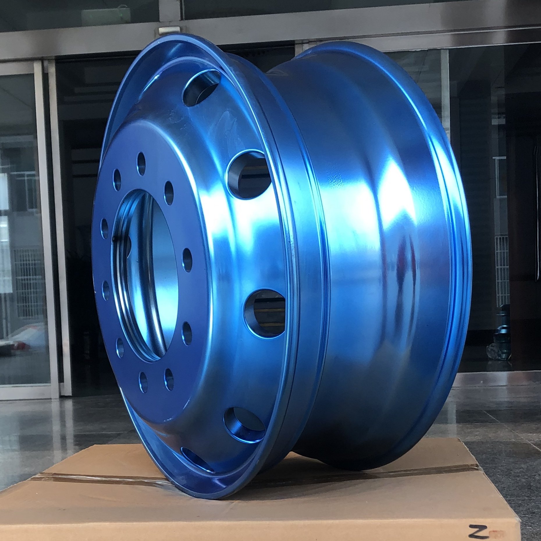 16X6.0 Truck Wheels Small Light Truck Deep Blue Sky Series Can Be Customized Specifications