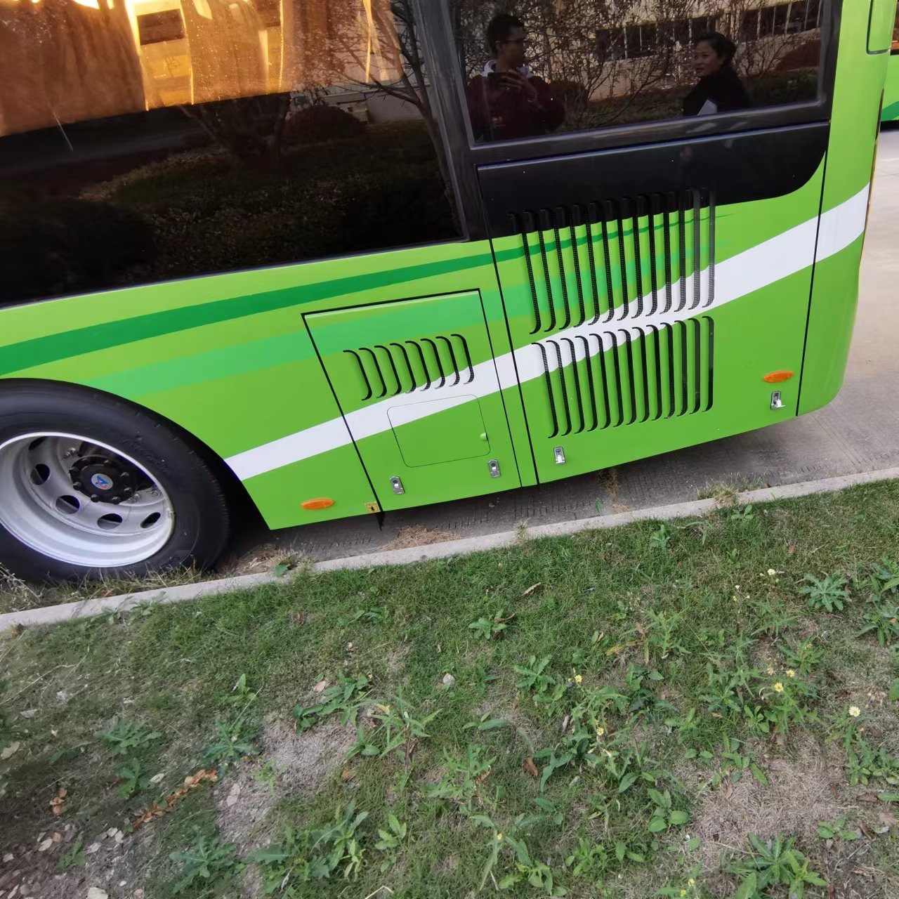Ankai 12m City Bus G9 Cummins diesel Engine VOITH Transmission Dongfeng Dana Axle