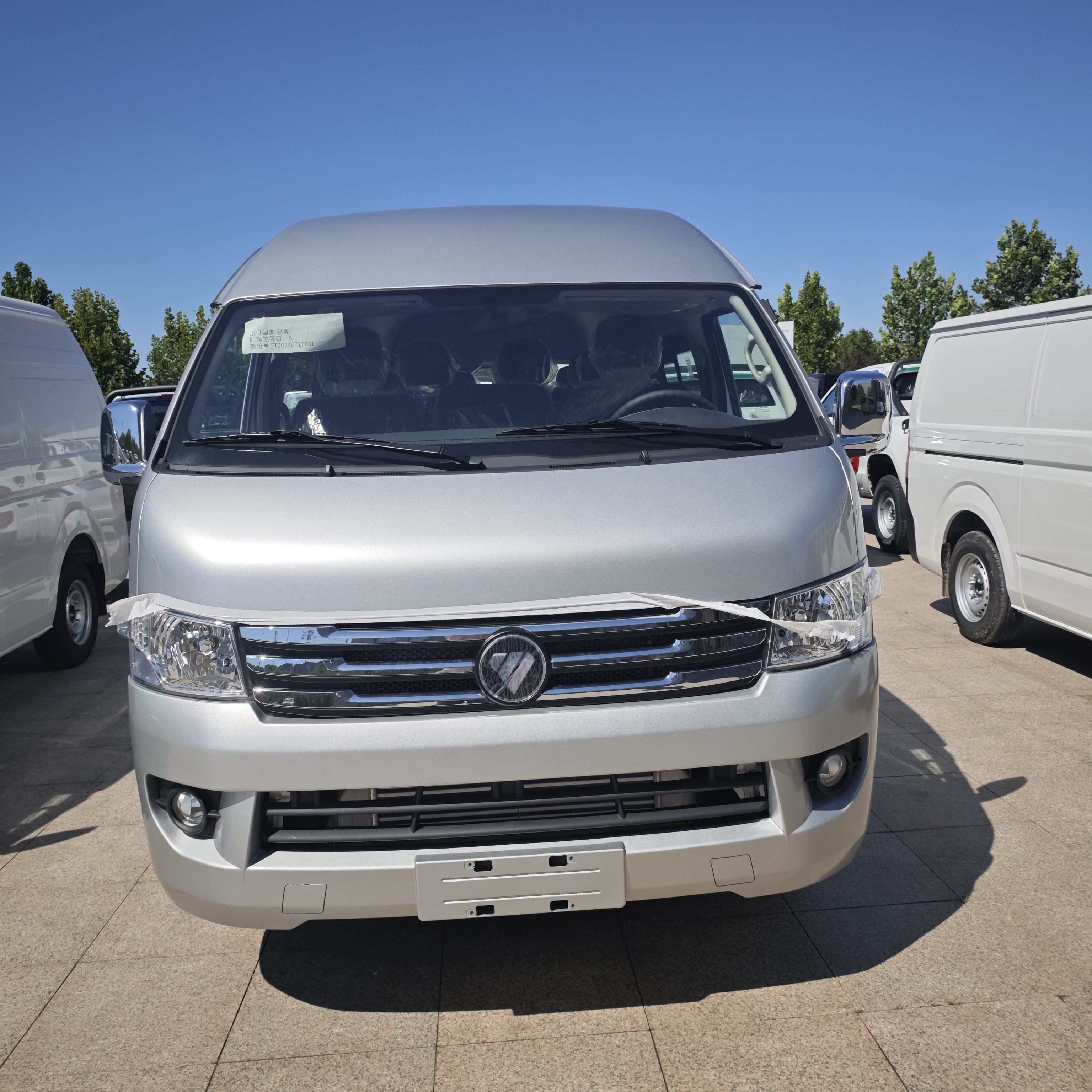 Foton Silver 14 17 19 Seater Passenger Right Hand Drive LHD RHD Mini Bus Buses With High Quality