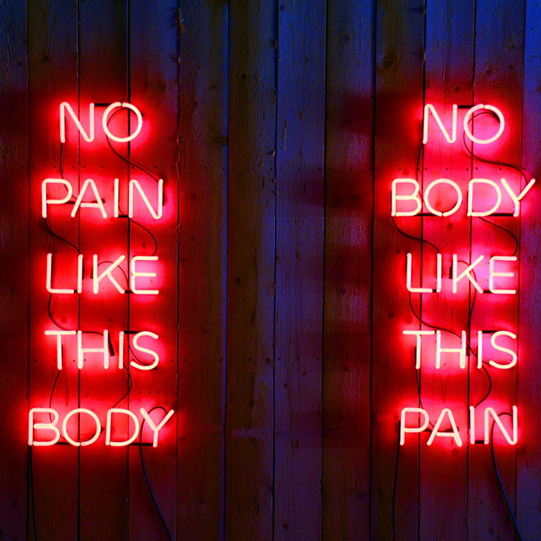 Custom Decorative Wall Hanging High Quality Advertising Led Neon Letter Lights Sign for Night Pub Bar Club