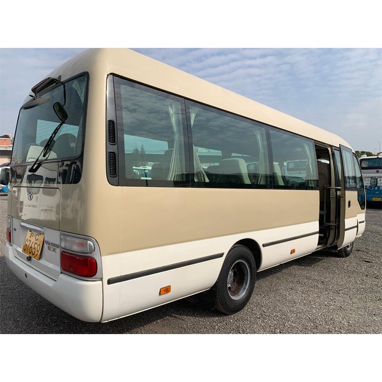 High Quality 30 Seats diesel Engine LHD toyota coaster Passenger Buses Used Bus for Sale