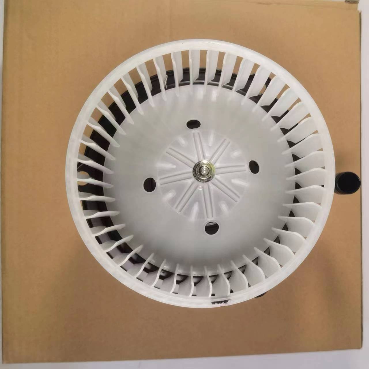 New Energy Efficient Flexibility Auto Parts Auto Air Conditioner Motor 700 E13C S8710-41180 Blower Heater Motor for Hino
