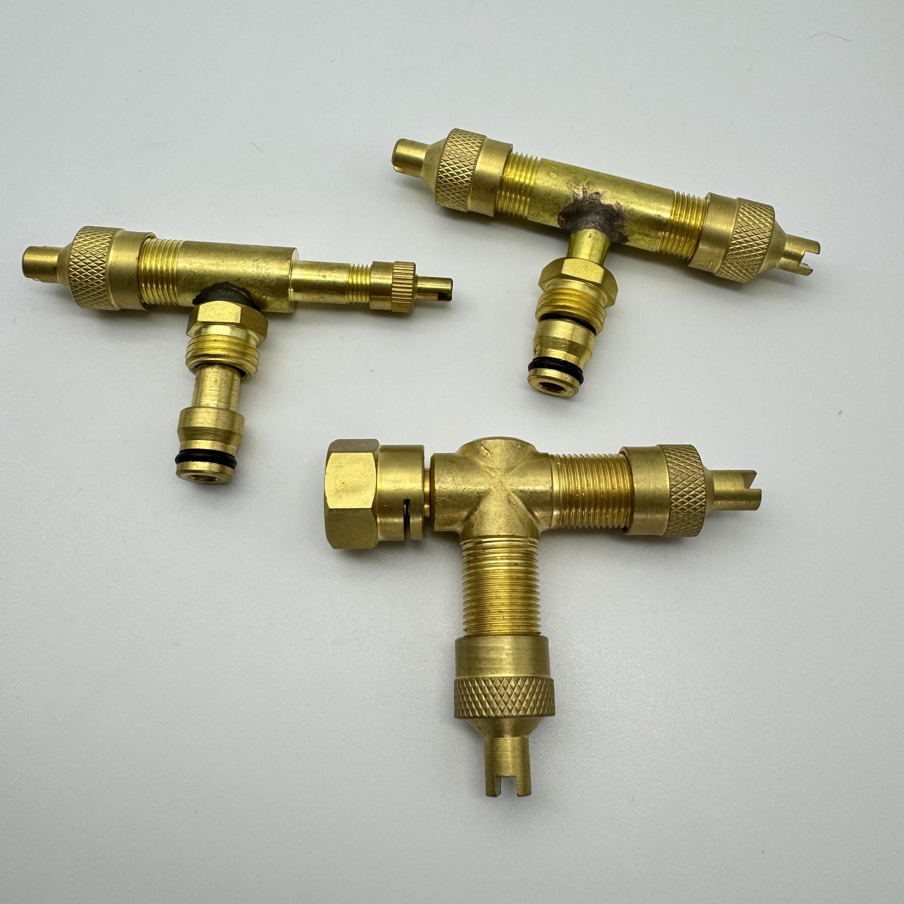 8V1 12V1 Brass Tyre Triple Valve Wheel or Truck Bus Car Valve Tpms