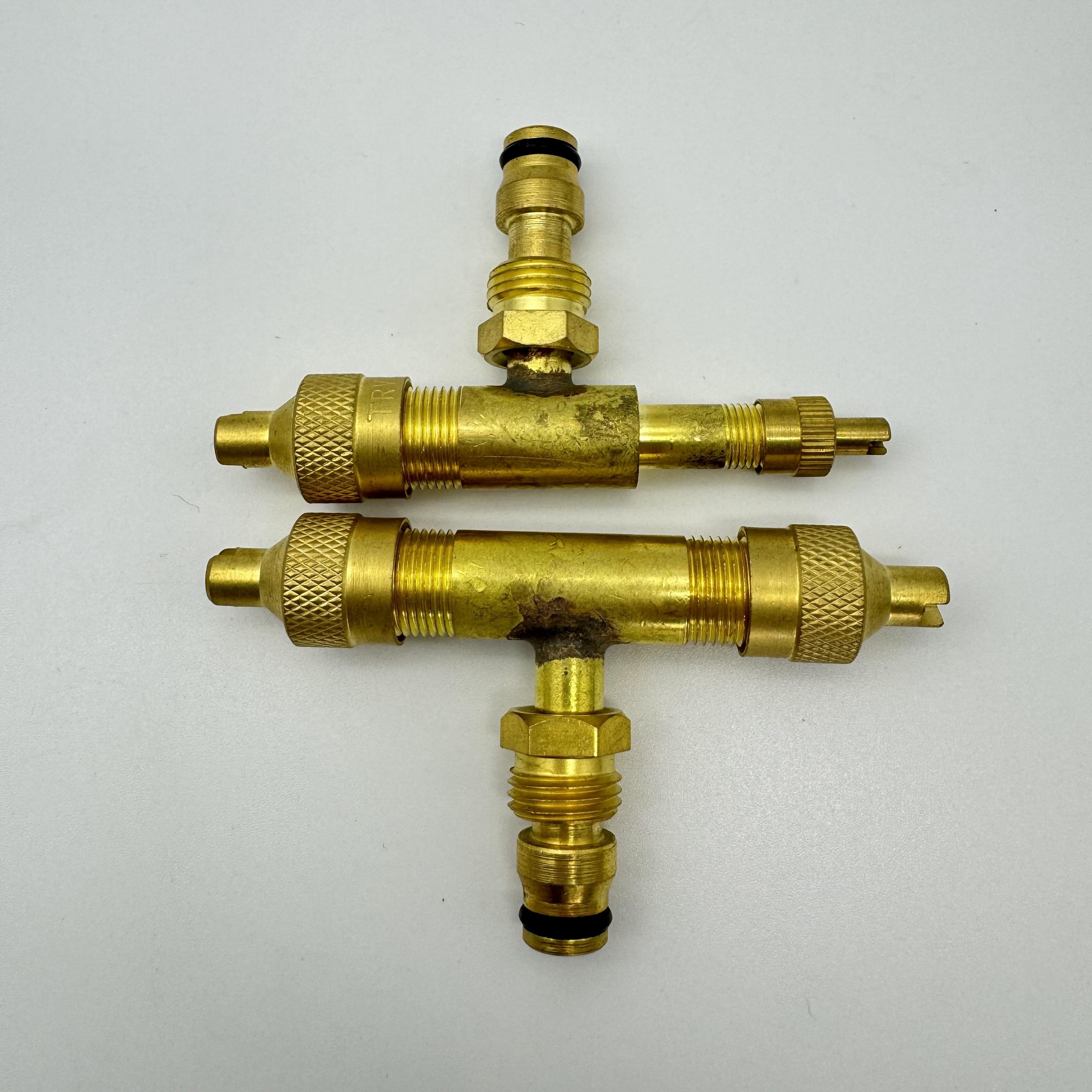 8V1 12V1 Brass Tyre Triple Valve Wheel or Truck Bus Car Valve Tpms