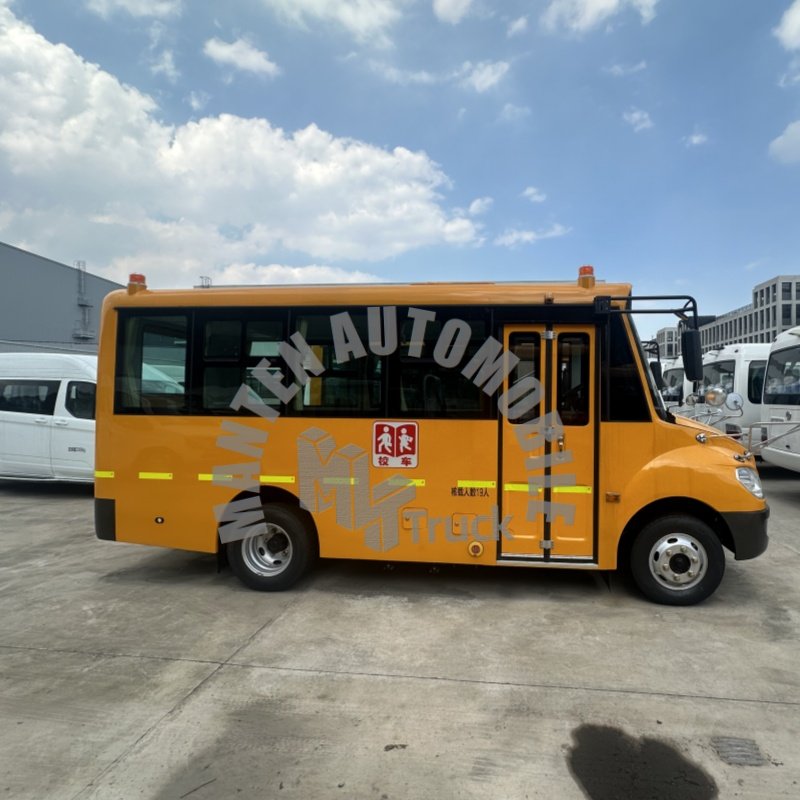 New 18 Seats School Bus Passenger Coach Buses for Sale