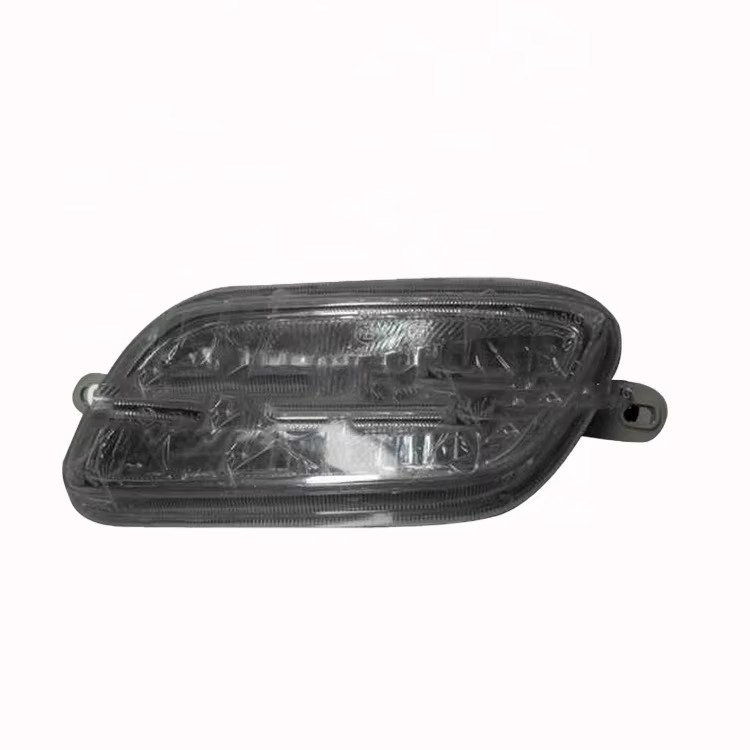 WD701/702 wholesale guangzhou front light fog lamp for Yutong bus zk6147h auto spare parts bus body parts