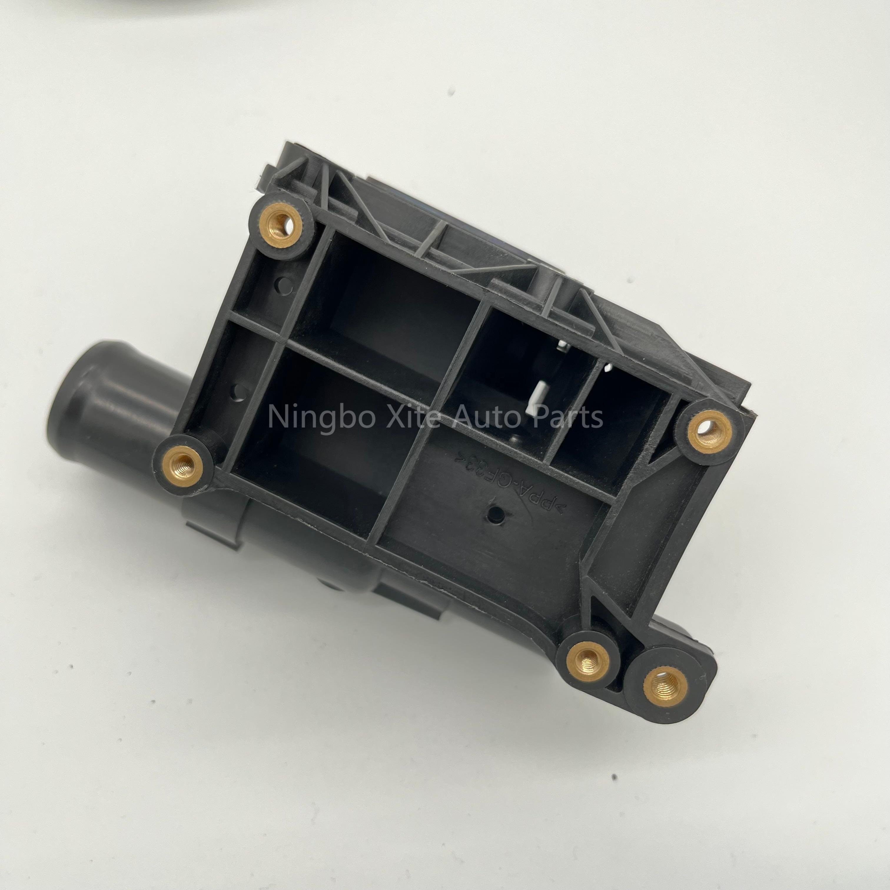 E902-231, 902-032, 1450955, 1S7Z8K556AH Engine Coolant Water Outlet for Ford EcoSport, Focus, Fusion, Mercury