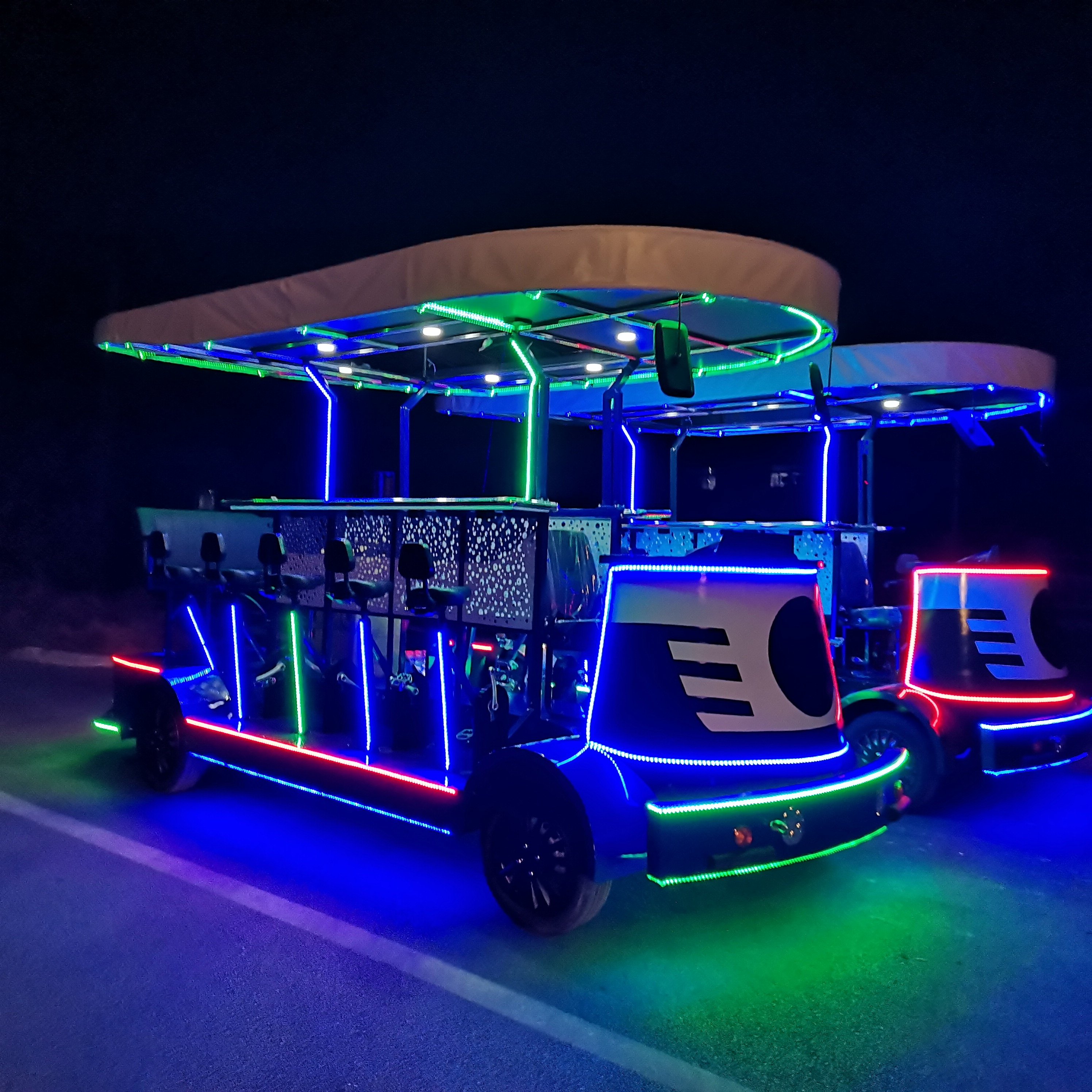 Manufacturer for Electric Party Bike Pub Bike Pedal Pub Cycle Pub Leisure Sightseeing City Bus Beer Bike