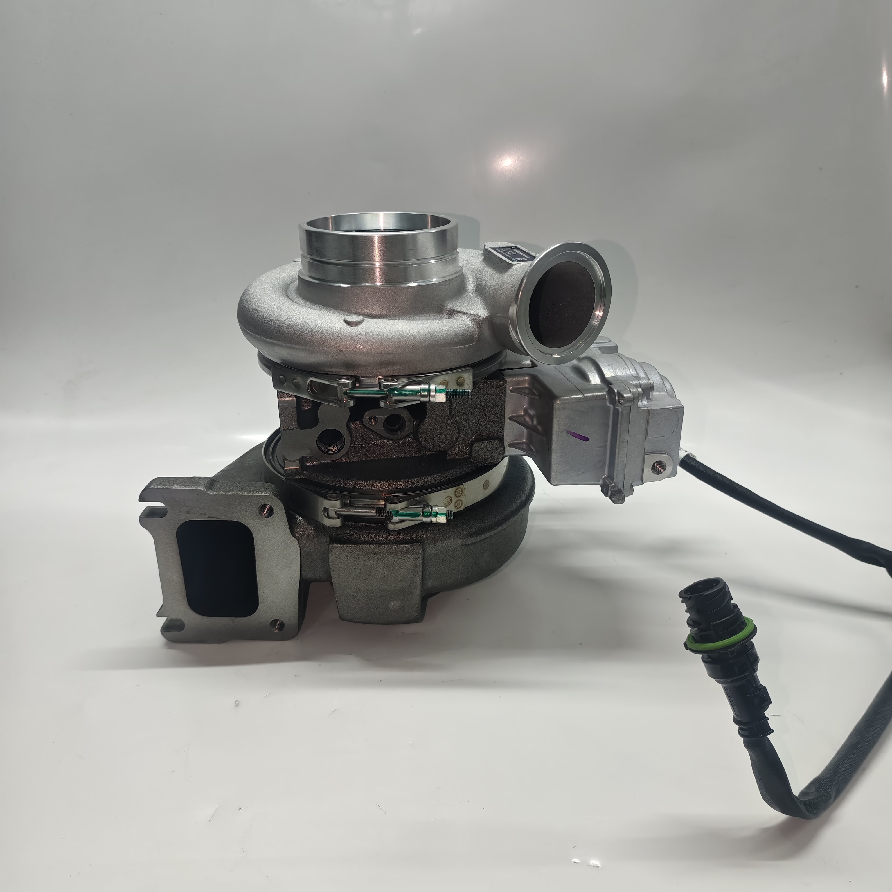 Cummins qsc8.3 diesel Engine Turbocharger 3773550 He400vg cummins qsc Engine Part Excavator Supercharger