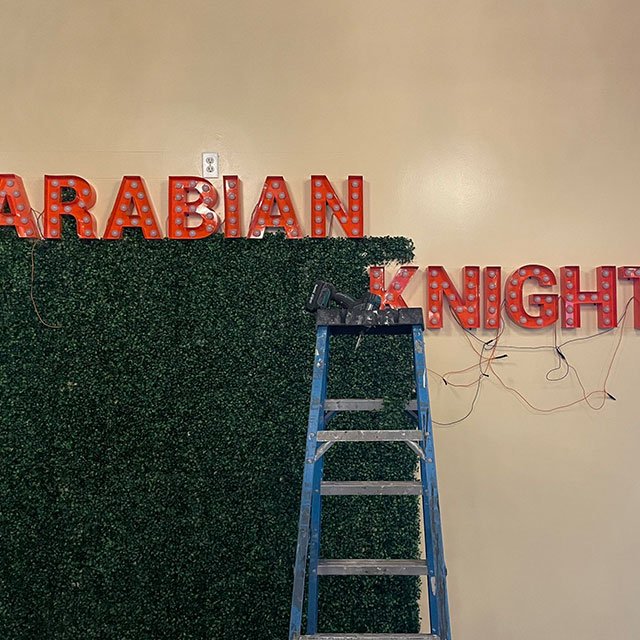 Manufacturer Custom Marry Me Light up Letters Wedding Decor LED Marquee Letter 4ft Mr and Mrs Sign