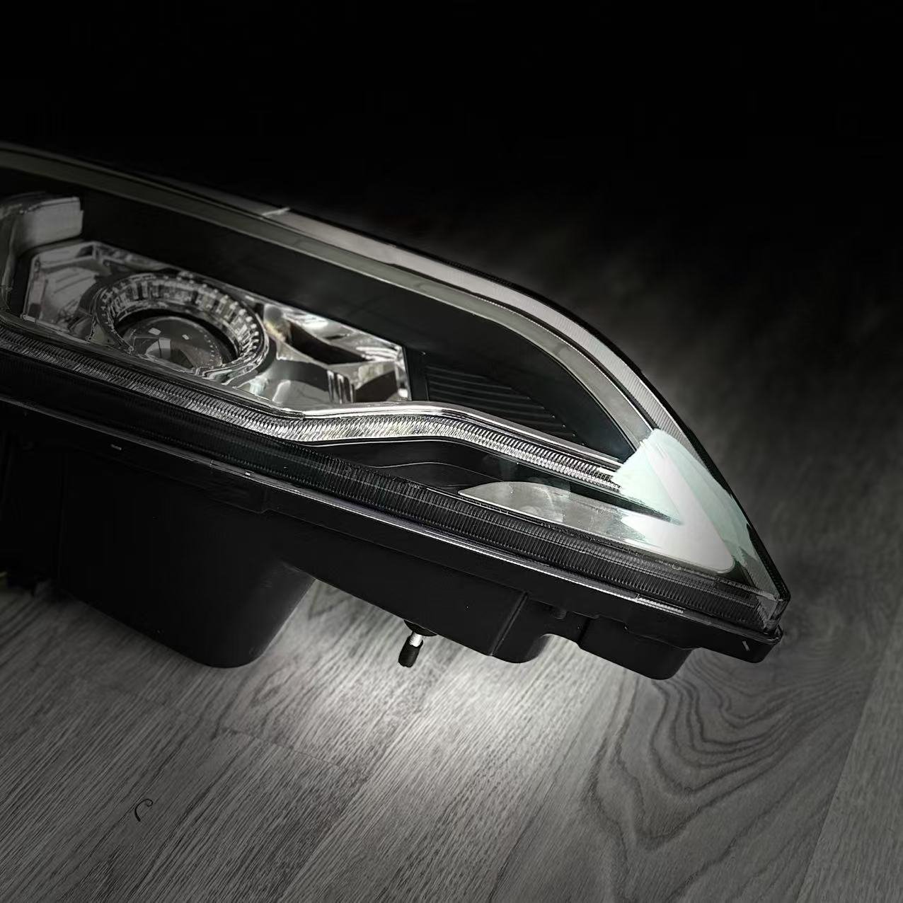 Bus Accessories Led High-quality 24V Headlights Directly Supplied by the Manufacturer