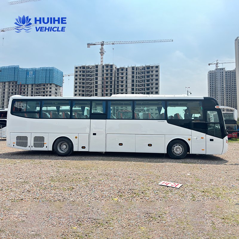 China Supplier 55 Seats Passenger Bus City Bus Rear Engine for Sale