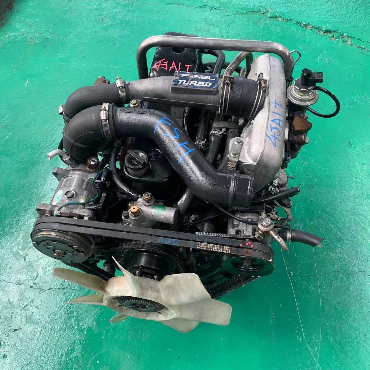 Second-hand Original Japanese Complete diesel Engine for Isuzu 4JA1 4JA1T Engine for Pickup. Truck