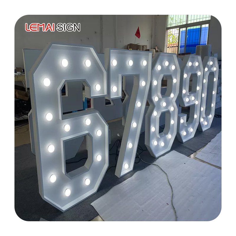 Custom Digital Wedding Party Props Led Huge Metal Luminous Letters 3 Feet 4 Feet Huge Selection Box Numbers and Letters