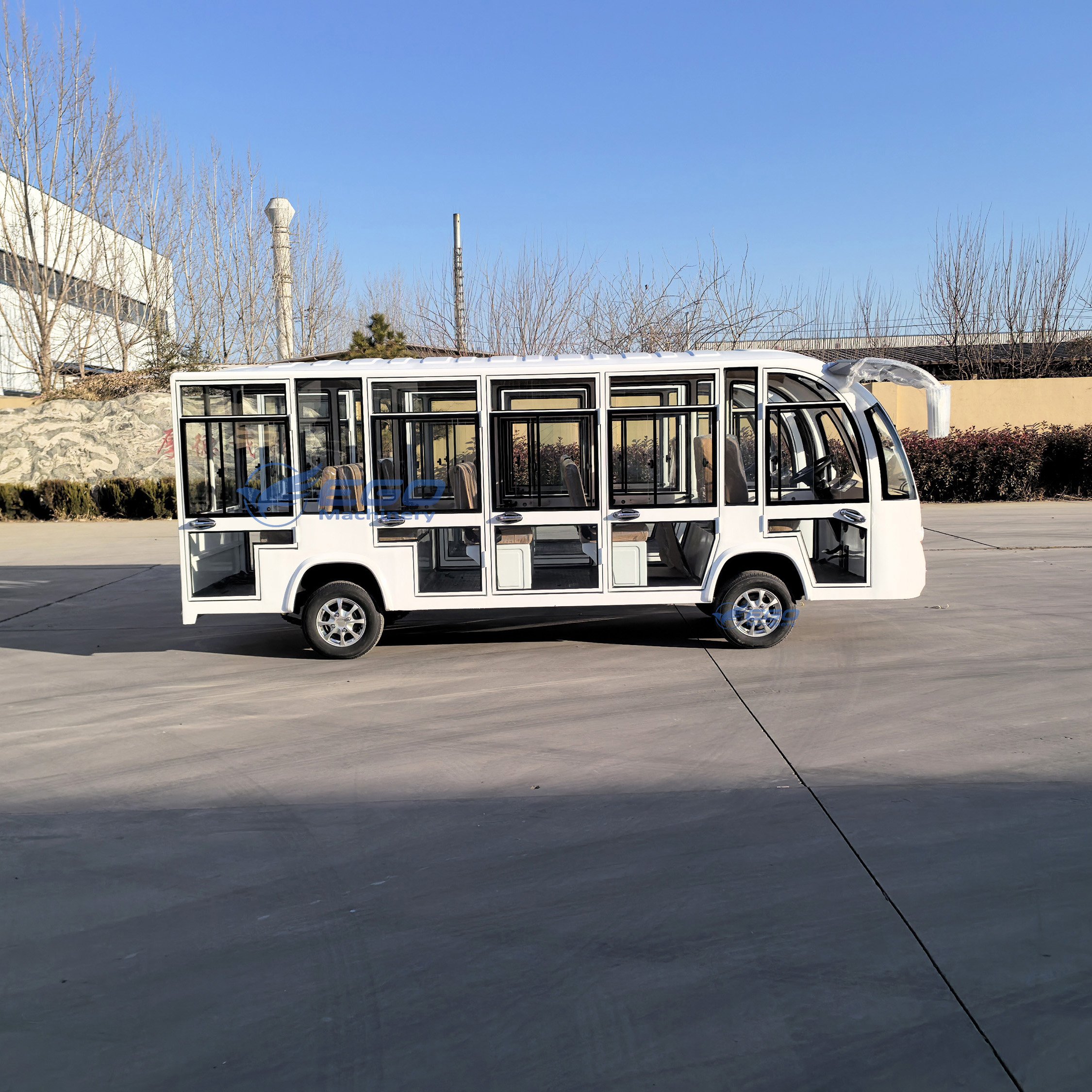 14 Seats Enclosed Model Electric Sightseeing Car Bus Mini Bus School Bus Luxury Tour Vehicle