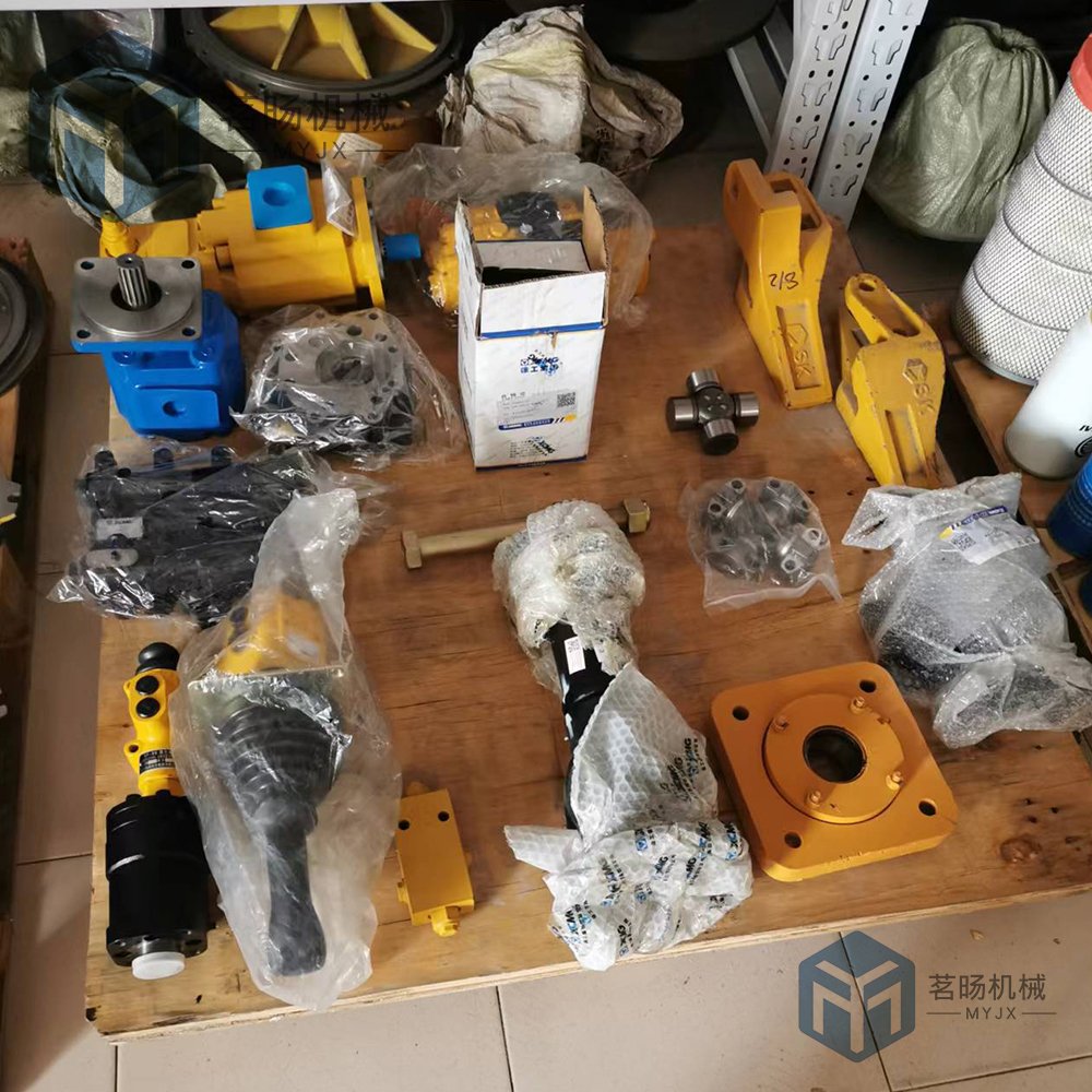 Bus Electric Water Pump T2308 XGA2127WJLT121-150 for XCMG Bus Spare Parts