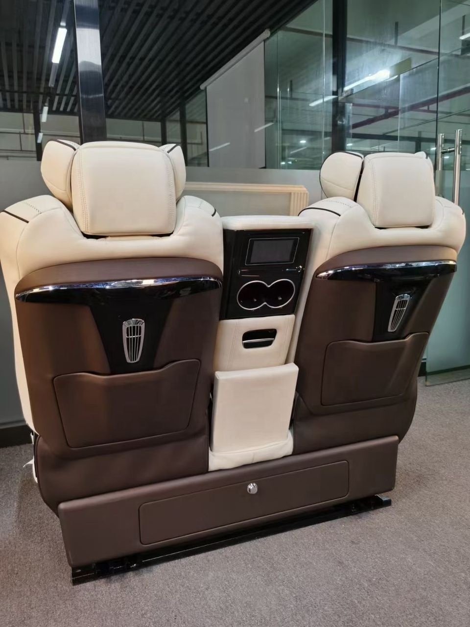 Electric Vip Luxury Car Seat for Conversion Mpv Van Rv Motorhome Sprinter V250 Vito Sprinter V Class
