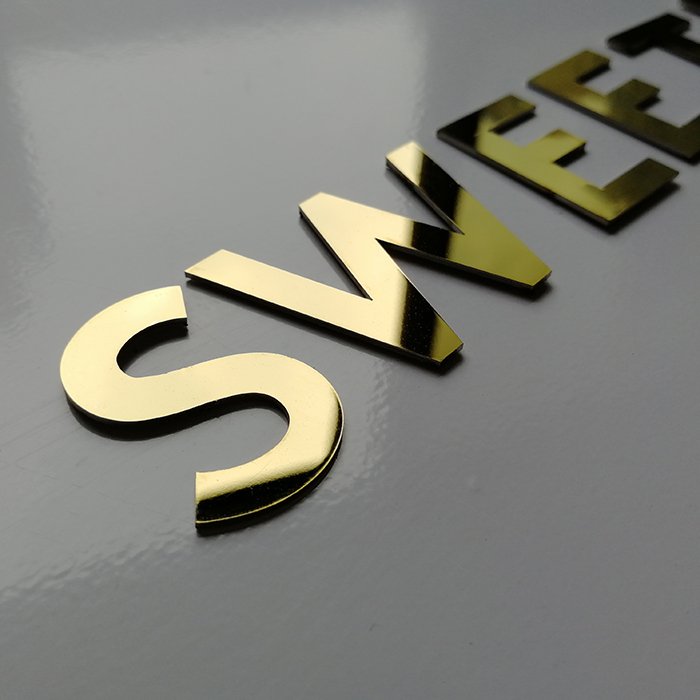 Custom Outdoor and Indoor Polished Small Brass Logo 3D Aluminum Flat Cut Letters Sign for Wall Decor