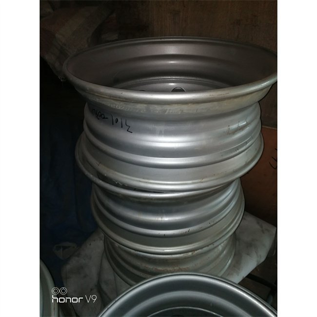 Factory Wholesale Truck Wheel Rim for Heavy Truck Steel Wheels hub