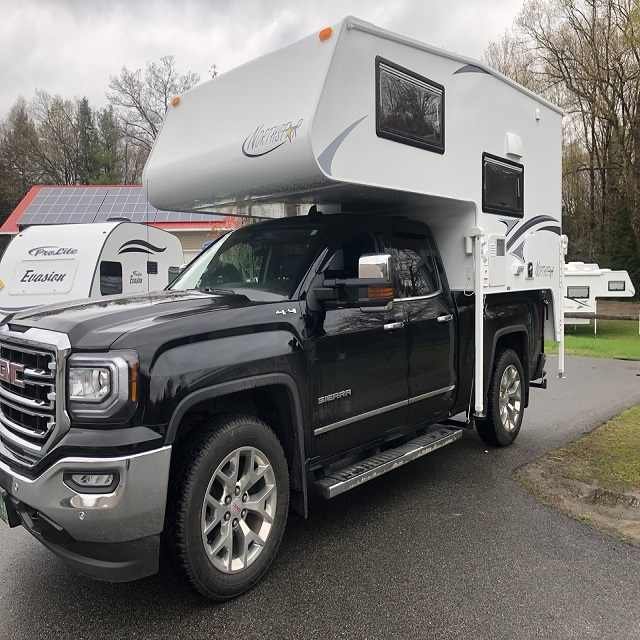 Wholesale Custom Expedition Vehicle Off Road Aluminum Pickup Truck Box Camper 6x6 Luxury Rv Motorhome Body Camper for Sale