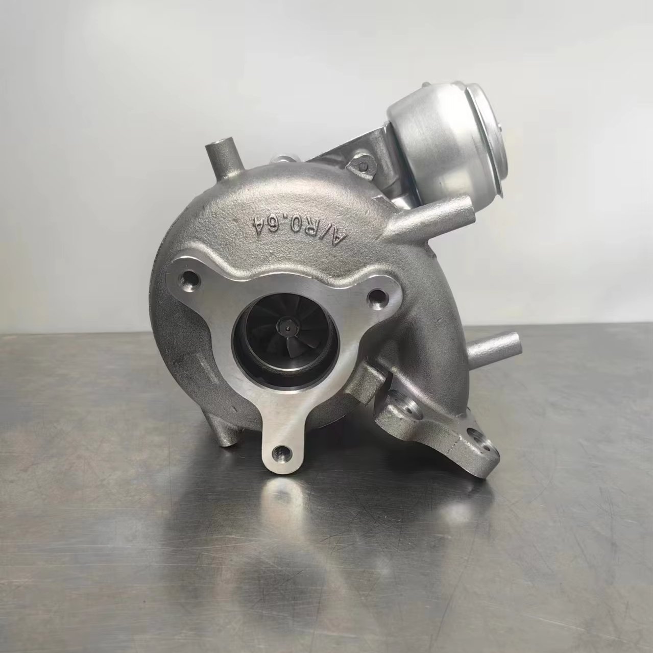 Car Parts Engine System Turbo Charger for Navara 2.5L DI with YD25 Engine 14411-EC00C