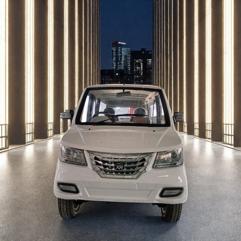 High Quality Right Hand Mini Electric Passenger Van with Single Drive Motor RWD Cheap Mini Bus Ev Van