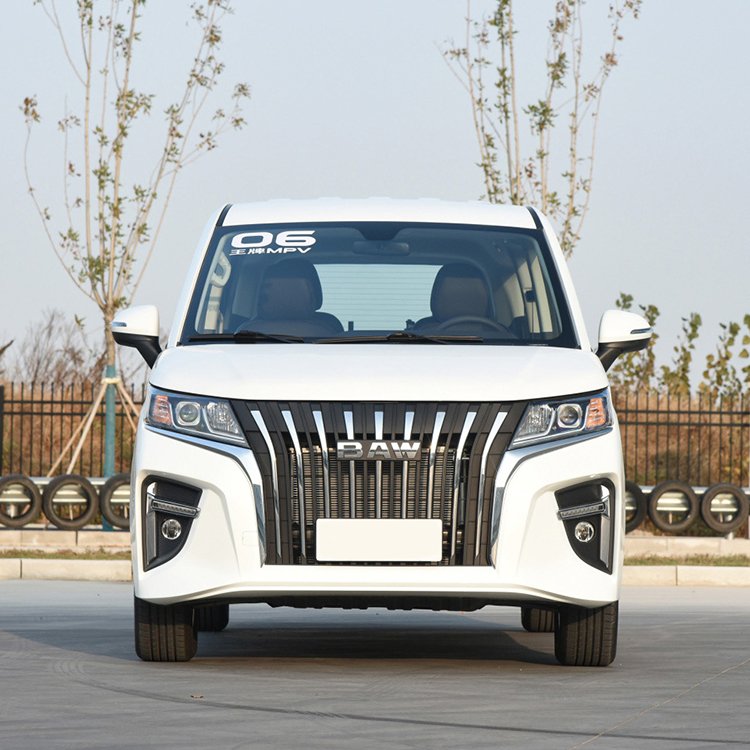 Beijing Automobile Baw M7 Vehicles MPV 2.0L Luxury Version BUS Made in China