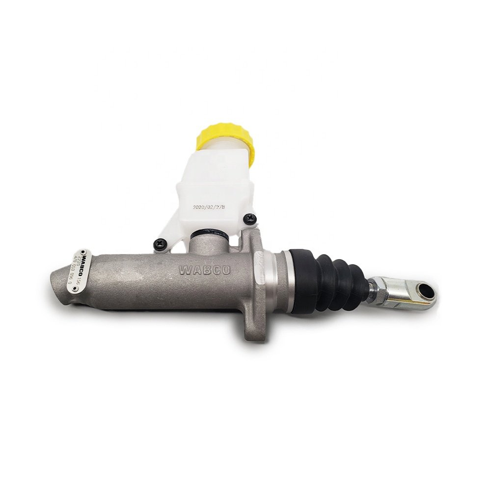 Hot Sales Spare Parts Clutch Master Cylinder for Free J6 Truck Parts 4700530960 Clutch Master Cylinder Assembly