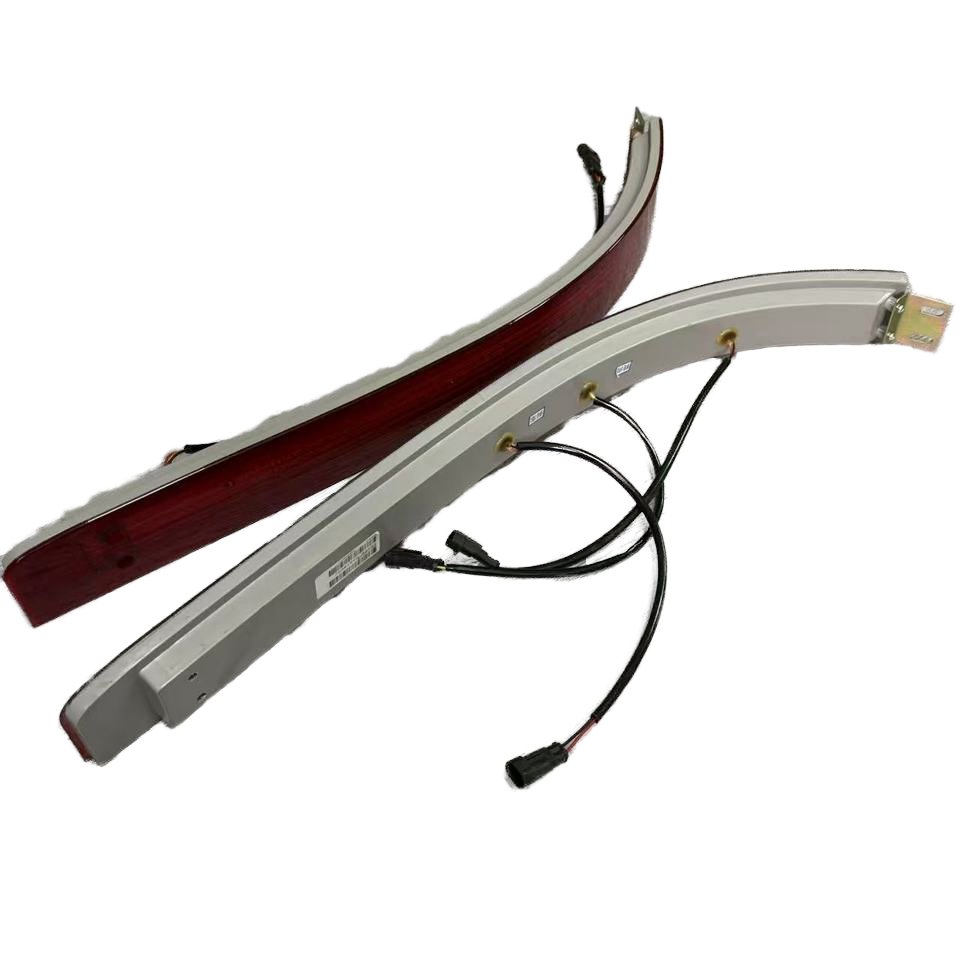 Factory direct sales are suitable for bus rear brake, steering and contour combination light turn signal 37V11-31200/31100-AMP