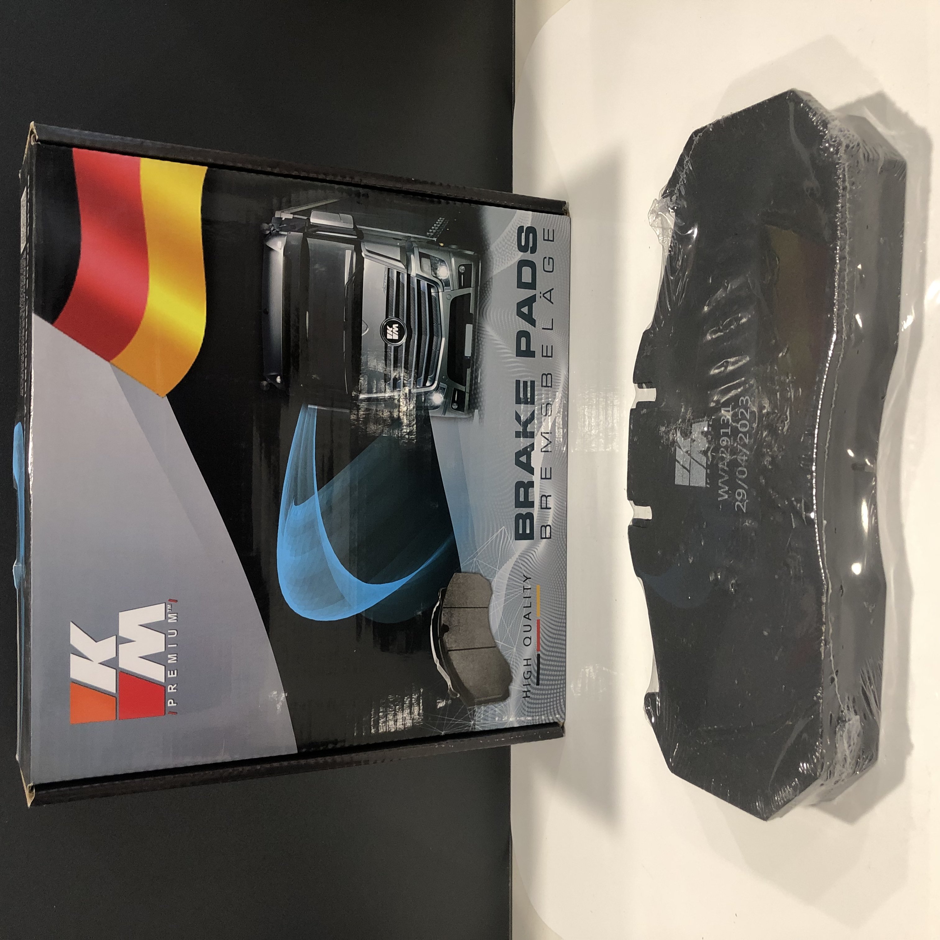 KM PREMIUM Truck Brake Pad Manufacturer OEM WVA29087 29162 29125 29246 29049 Fit for BENZ ACTROS VOLVO SCANIA MAN TRUCK