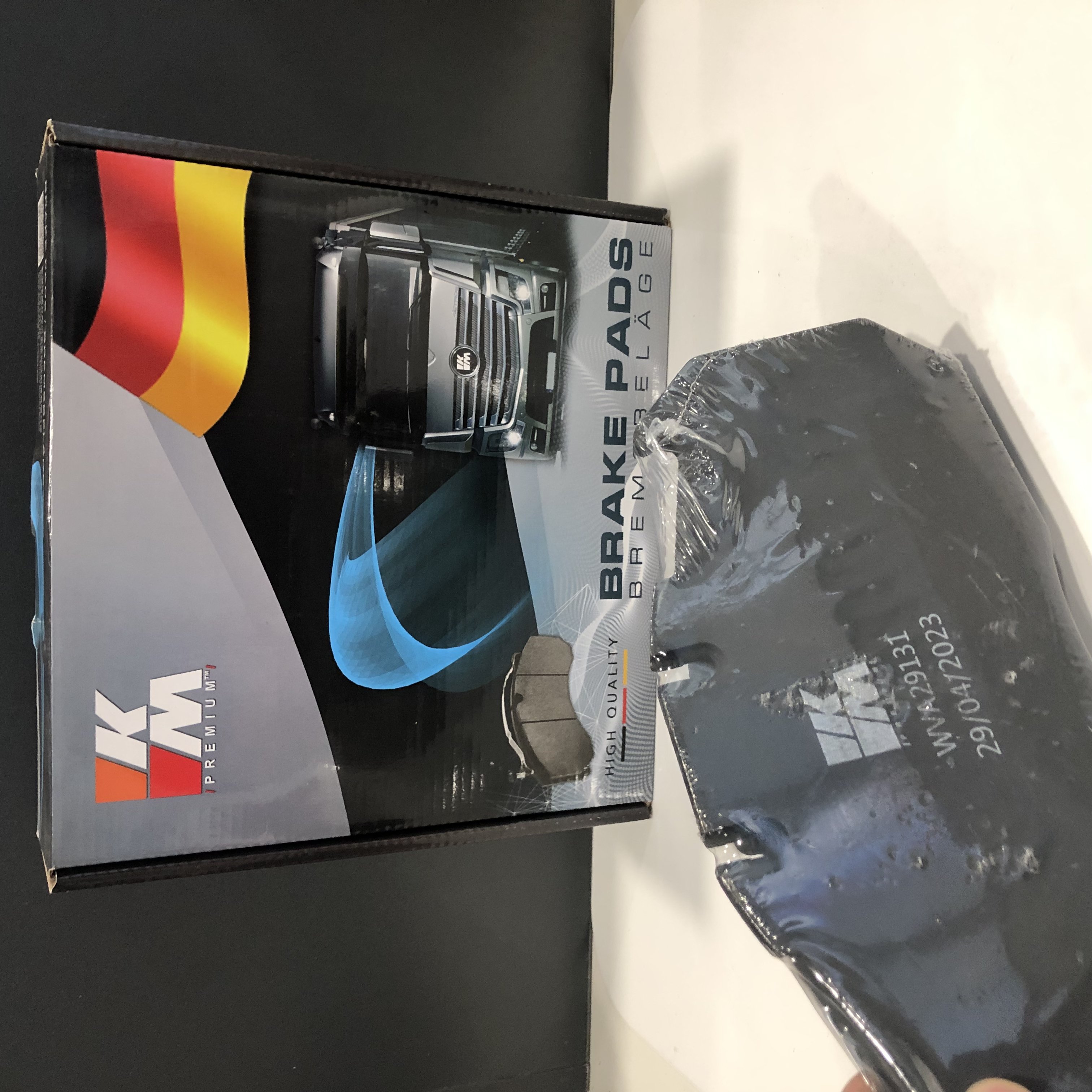 KM PREMIUM Truck Brake Pad Manufacturer OEM WVA29087 29162 29125 29246 29049 Fit for BENZ ACTROS VOLVO SCANIA MAN TRUCK