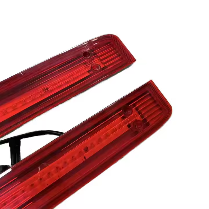 37V11-31200/31100-AMP Factory Direct Suitable Bus Rear Brake Steering Contour Combination Light Turn Signal Bus Body Kits