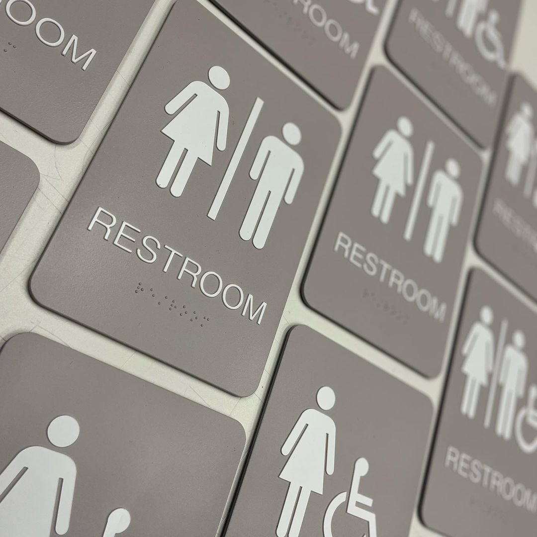 Custom Toilet Letter Signage Acrylic Sign Metal Letter Hotel Sign Bathroom Sign