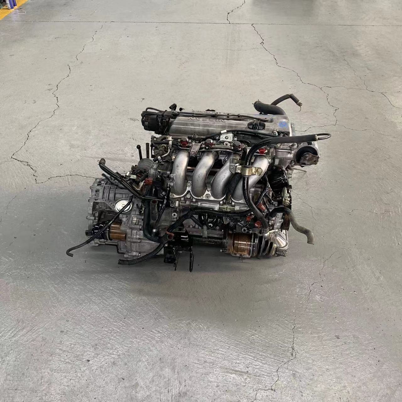 SR20 Used Gasoline Engine 4 Cylinders for Nissan Sunny