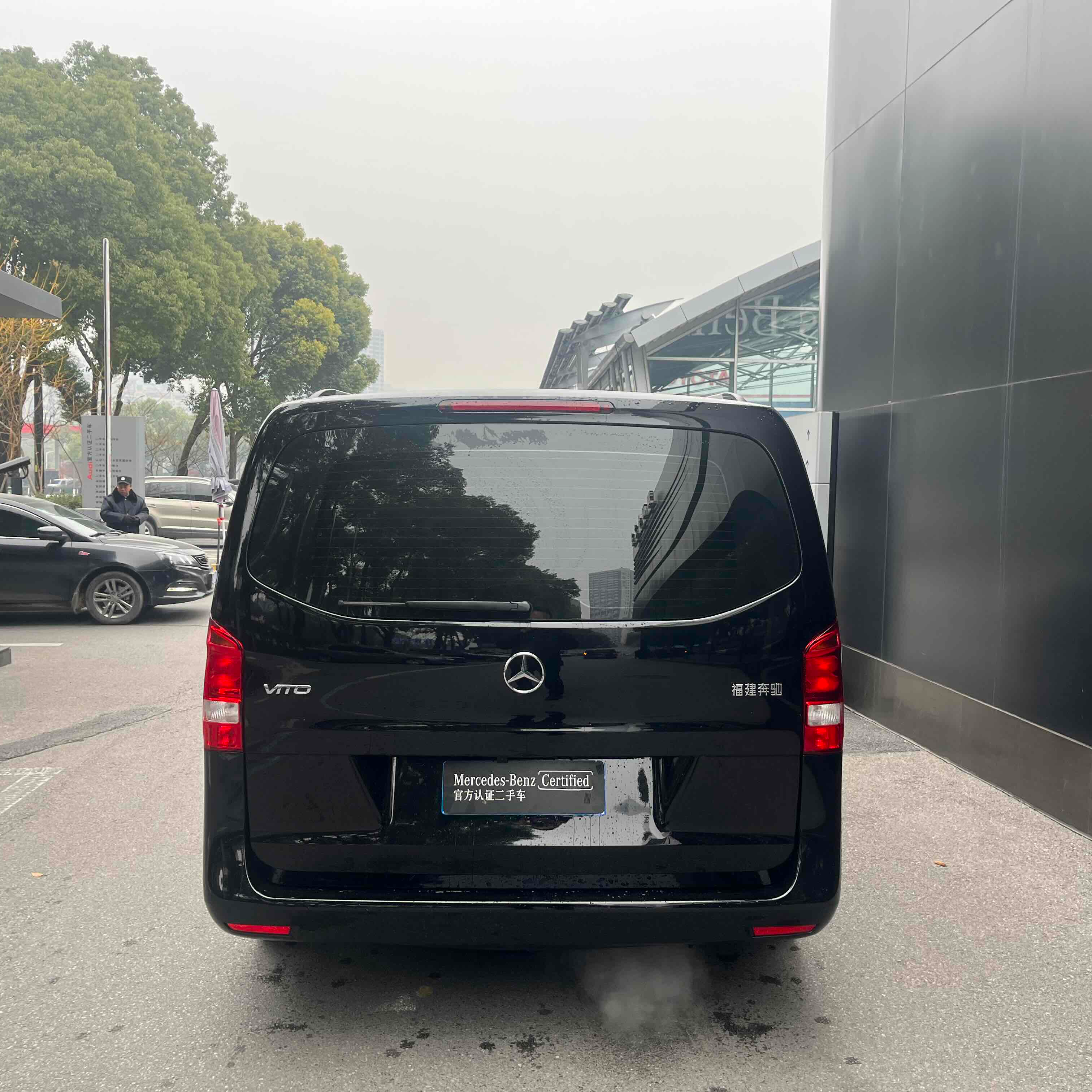 Cost-Effective Cars in China Superior & Comfortable 2021 Benz Vito Double-Door Commercial Van Convenient Mercedes-Viano
