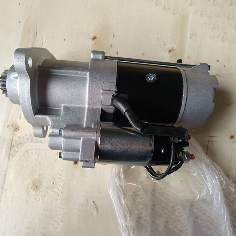 Golden Dragon Bus Spare Parts Engine Starter 101500053 M105R3001Se Starter Motor